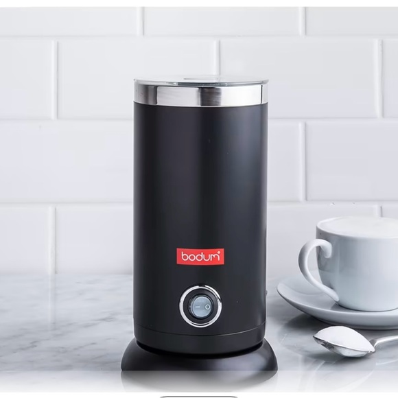 Bodum Black Bistro Milk Frother - Picture 1 of 6